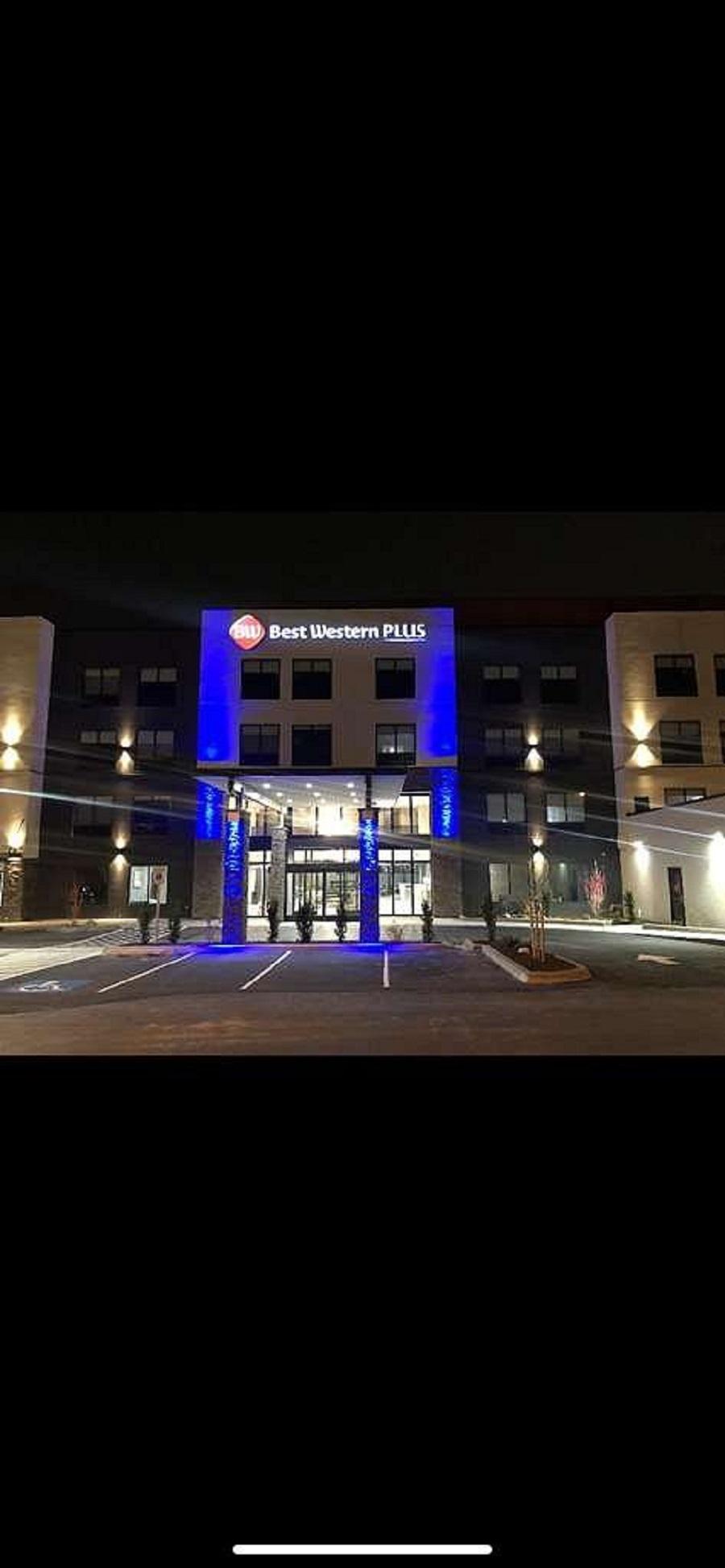 Best Western Plus Tacoma Hotel Extérieur photo